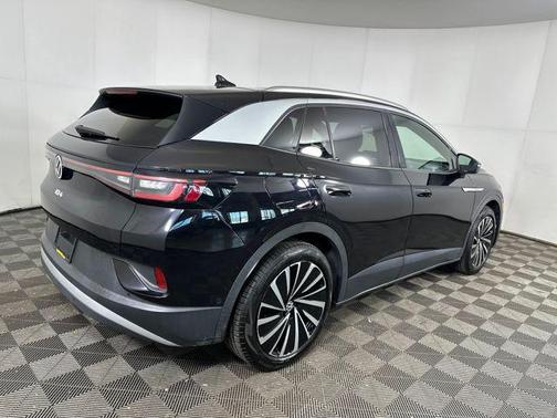 2023 Volkswagen ID.4 Pro S Plus