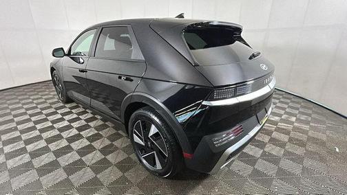 Abyss Black 2025 Hyundai IONIQ 5 SE Standard Range