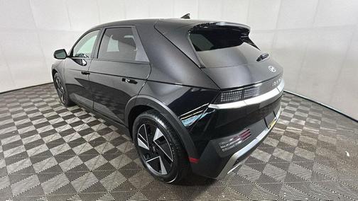 Abyss Black 2025 Hyundai IONIQ 5 SE Standard Range