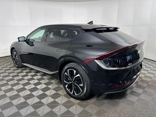 2022 Kia EV6 Wind