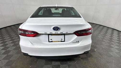 White 2022 Toyota Camry LE