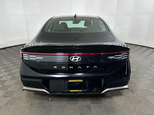 Onyx Black 2024 Hyundai SONATA SEL