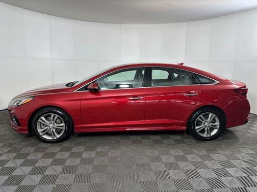 2019 Hyundai SONATA Limited