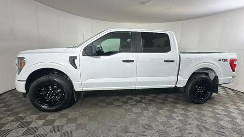 Oxford White 2023 Ford F-150 XL