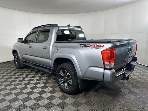 2017 Toyota Tacoma TRD Sport