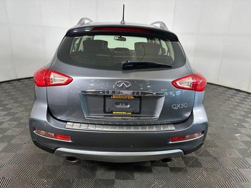 2017 INFINITI QX50 Base