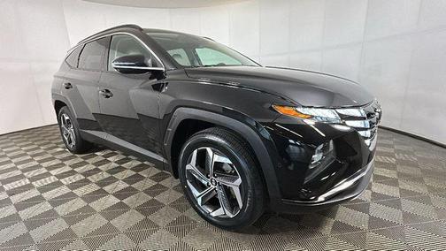 Phantom Black 2022 Hyundai TUCSON Limited
