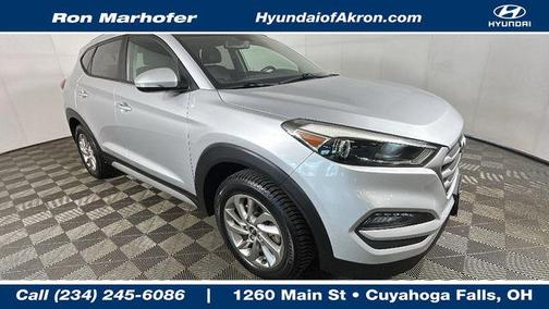 Molten Silver 2017 Hyundai TUCSON SE Plus
