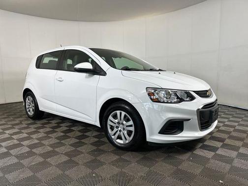 2020 Chevrolet Sonic FWD Hatchback 1FL 5-Door