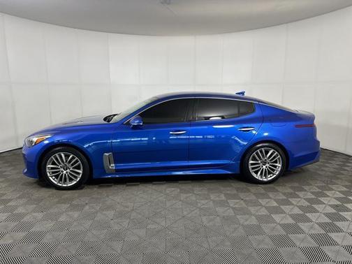 2018 Kia Stinger Base