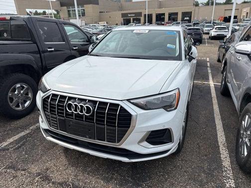 2021 Audi Q3 40 Premium