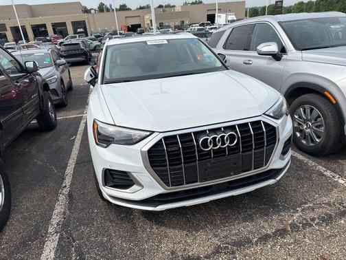 2021 Audi Q3 40 Premium