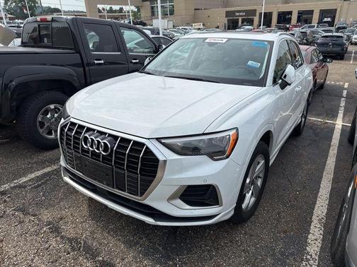 2021 Audi Q3 40 Premium