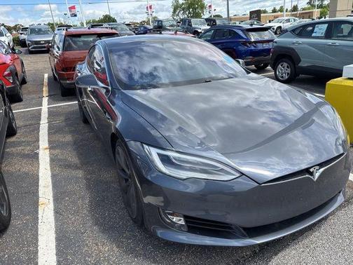2017 Tesla Model S 75D