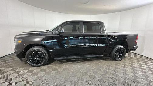 Diamond Black Crystal Pearlcoat 2024 RAM 1500 Big Horn/Lone Star