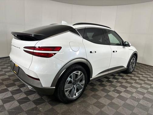 2025 Genesis GV60 Standard AWD