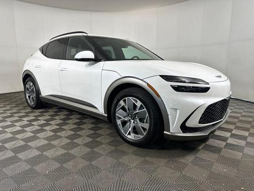 2025 Genesis GV60 Standard AWD