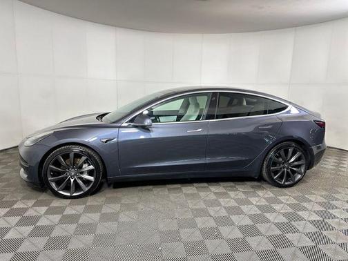 2018 Tesla Model 3 Long Range