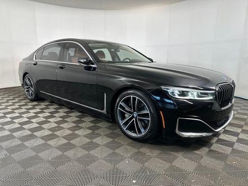 2021 BMW 750 i xDrive