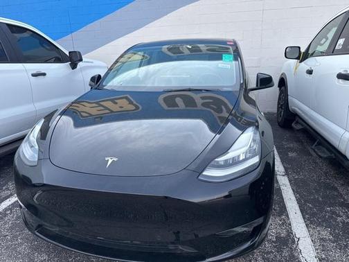 2021 Tesla Model Y Long Range Dual Motor All-Wheel Drive