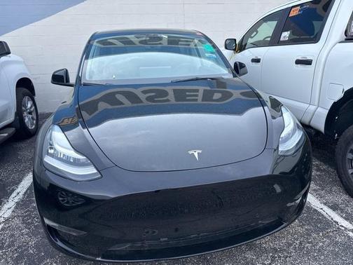 2021 Tesla Model Y Long Range Dual Motor All-Wheel Drive