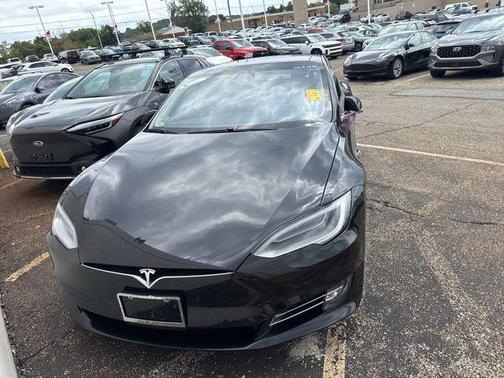 2016 Tesla Model S 90D