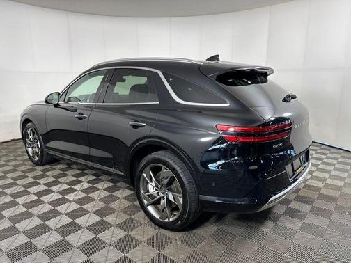 2024 Genesis Electrified GV70 Advanced AWD