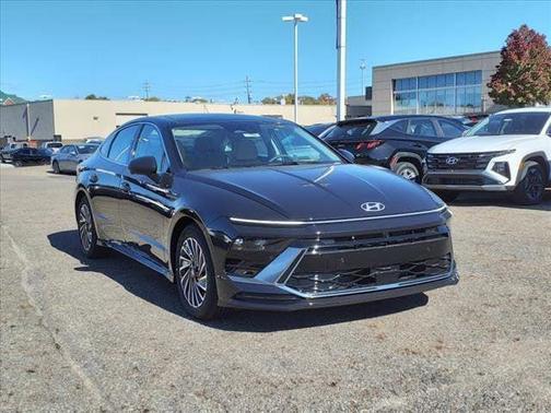 2024 Hyundai SONATA Hybrid Limited