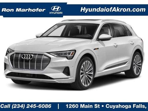 2021 Audi e-tron Premium Plus