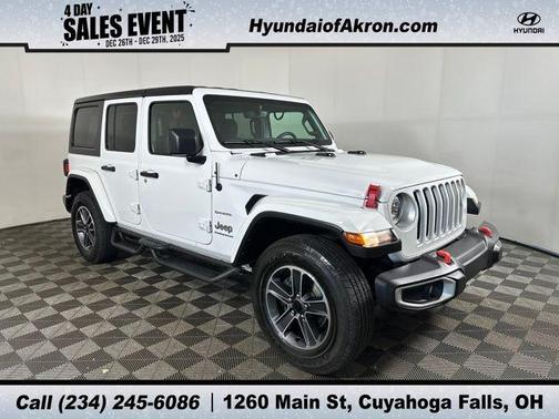 2023 Jeep Wrangler 4-Door Sahara 4x4