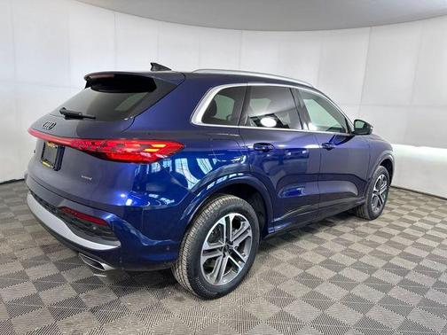 2025 Audi Q5 Premium Plus TFSI quattro S tronic