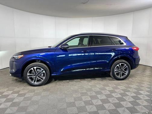 2025 Audi Q5 Premium Plus TFSI quattro S tronic