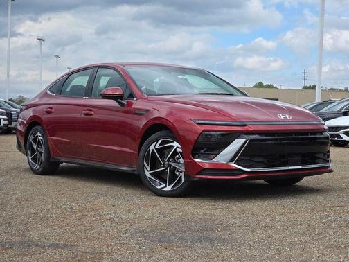 Ultimate Red 2026 Hyundai SONATA SEL