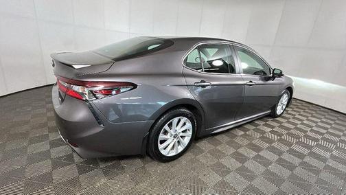 Predawn Gray Mica 2024 Toyota Camry SE