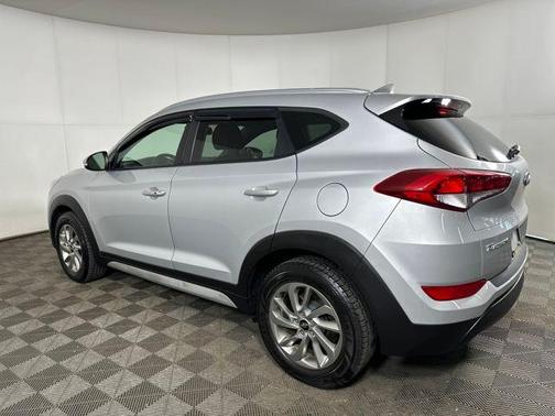 2017 Hyundai TUCSON SE Plus