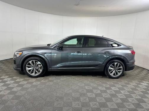 2021 Audi e-tron Sportback Premium