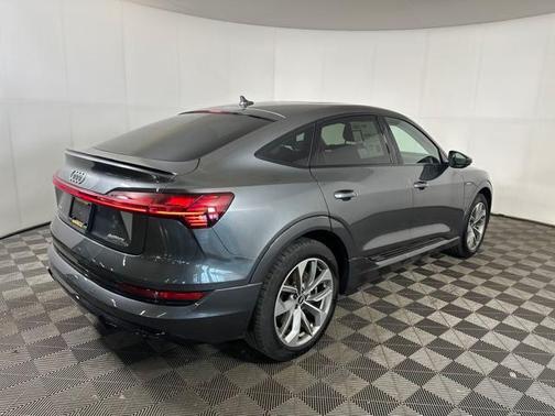 2021 Audi e-tron Sportback Premium