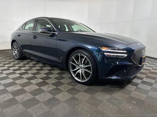 2023 Genesis G70 2.0T AWD
