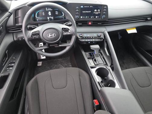 2026 Hyundai ELANTRA Sport