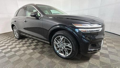 Vik Black 2025 Genesis GV70 2.5T AWD