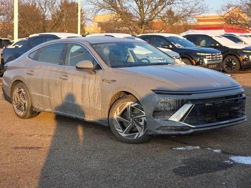 2026 Hyundai SONATA SEL