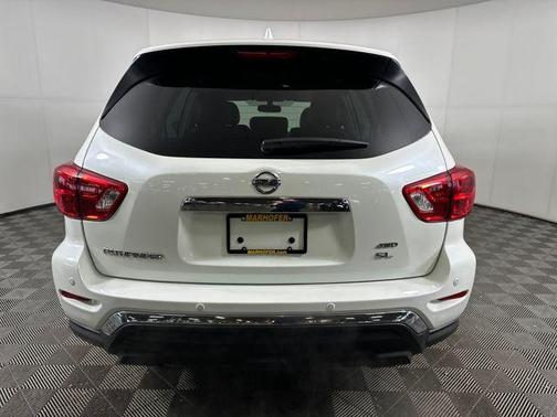 2020 Nissan Pathfinder SL 4WD