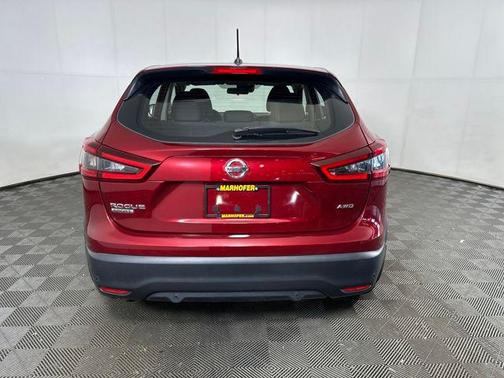 2022 Nissan Rogue Sport S