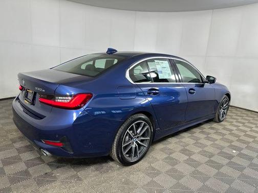 2021 BMW 330e xDrive