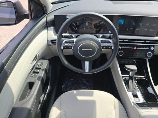 Ecotronic Gray 2026 Hyundai TUCSON SEL Plus