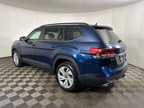 2022 Volkswagen Atlas 3.6L SE w/Technology