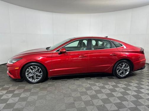 2021 Hyundai SONATA SEL