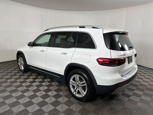 2022 Mercedes-Benz GLB 250 4MATIC