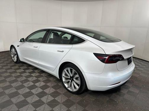 2018 Tesla Model 3 Performance