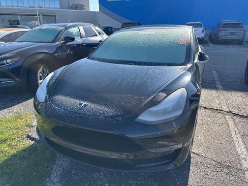 2019 Tesla Model 3 Mid Range
